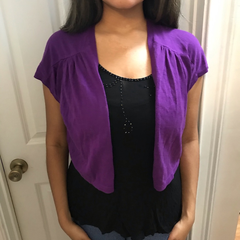 3/$30 SALE Old Navy Purple cropped Bolero Cardigan